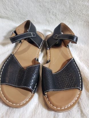 Picture of Clark Artisan Black Sandals Size 37/6.5 – Stylish Comfort!