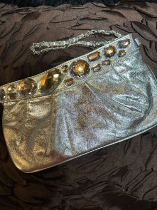 Picture of Beautiful Silver Purse - Perfect for Any Occasion