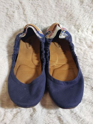 Picture of Thandos Akonmi Canvas Ballet Flats - Size 8 for Chic Comfort