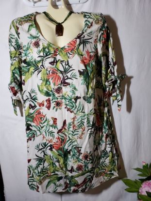 Picture of Trendy Mixed Colored H&M Top - Size M