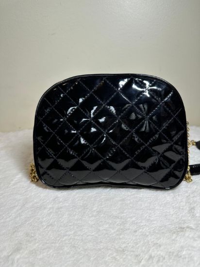 Picture of Versatile Black Crossbody Bag - Gently Used for Everyday Style