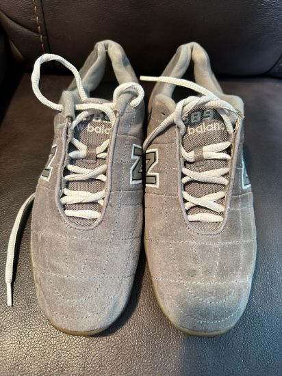 Picture of Comfortable Used New Balance Men's Sneakers - Size 11 for Everyday Style