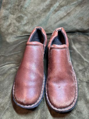 Picture of Handcrafted Used Shoes - Size 8 for Unique Style and Comfort