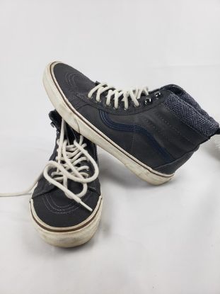 Picture of Vans OFF THE WALL Leather Shoes – Men’s & Women’s Size 10 Gray – Stylish & Durable