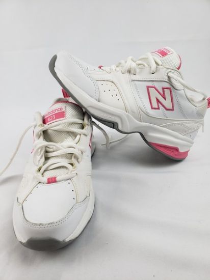 Picture of New Balance 623 Sneakers | White/Pink | Women’s Size 7.5 | Used